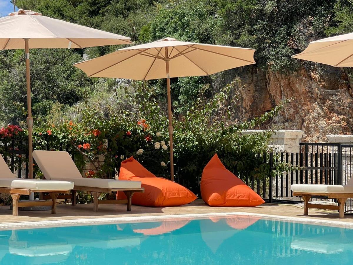 Hotel Platon Sarandë 外观 照片