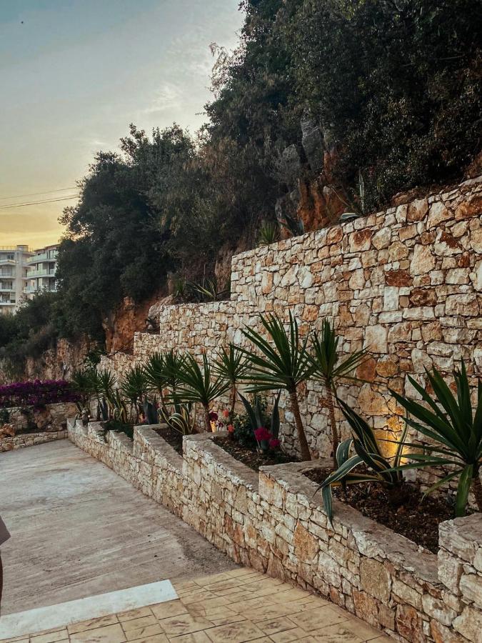 Hotel Platon Sarandë 外观 照片