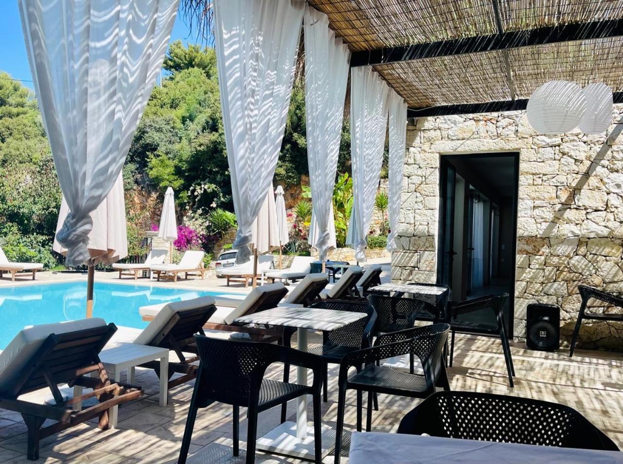 Hotel Platon Sarandë 外观 照片